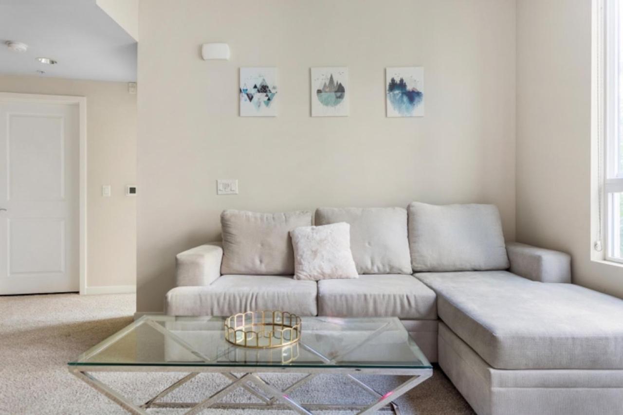 Luxury 2 Bedroom 2 Bathroom With Fitness Center And Pool Los Angeles Exterior photo
